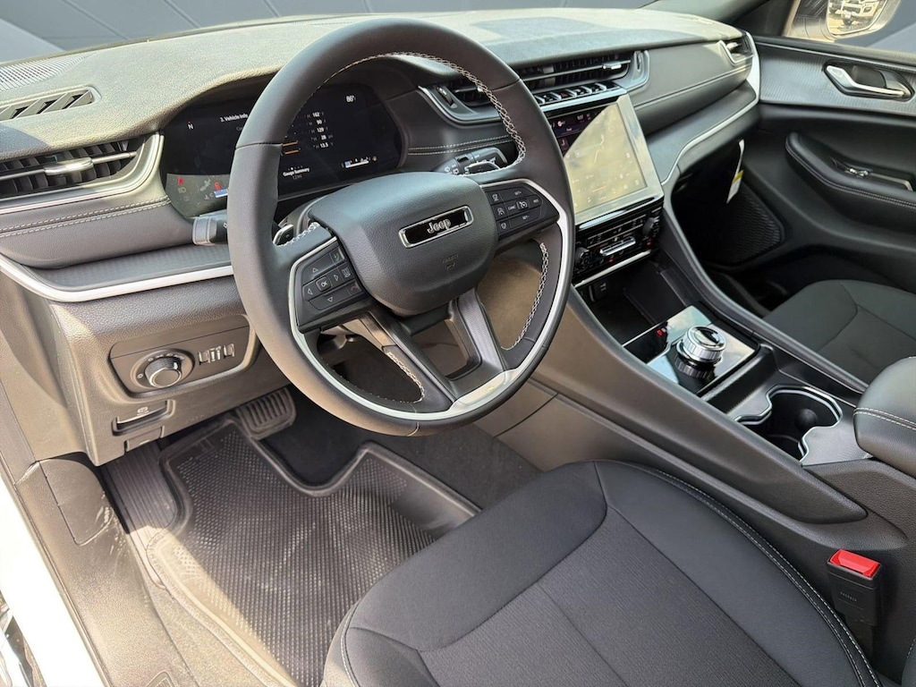 New 2026 Jeep Grand Cherokee L LAREDO X 4X4 Sport Utility