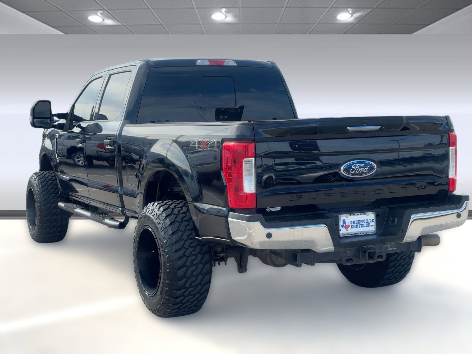 2018 Ford F-250 Lariat photo 3