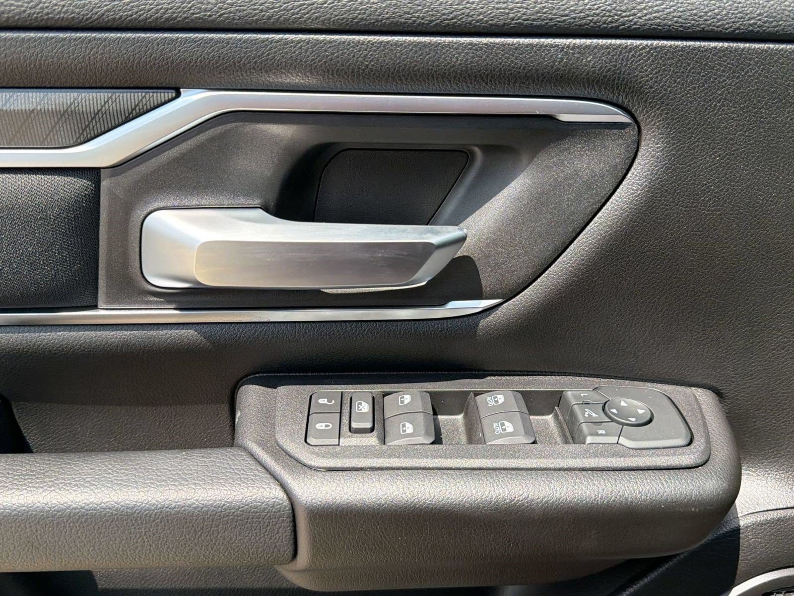 2026 RAM 1500 Big Horn/Lone Star - Photo 15