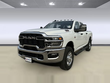 2025 Ram 2500 TRADESMAN CREW CAB 4X4 6'4 BOX Pickup