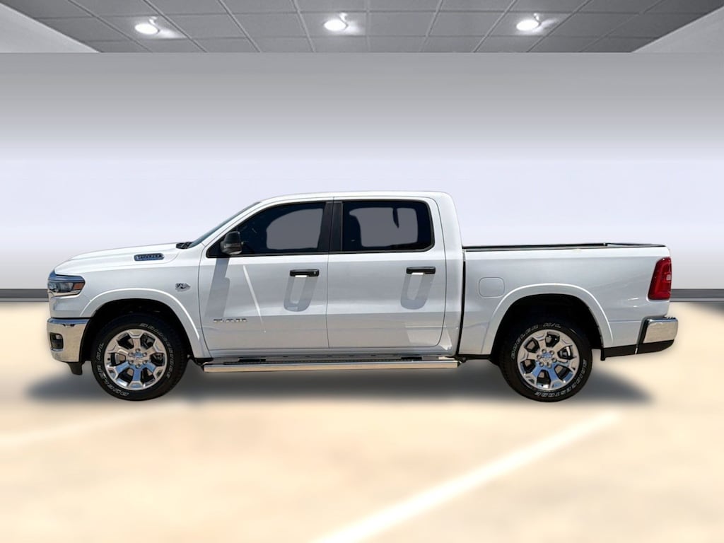 New 2026 Ram 1500 LONE STAR CREW CAB 4X4 5'7 BOX Pickup