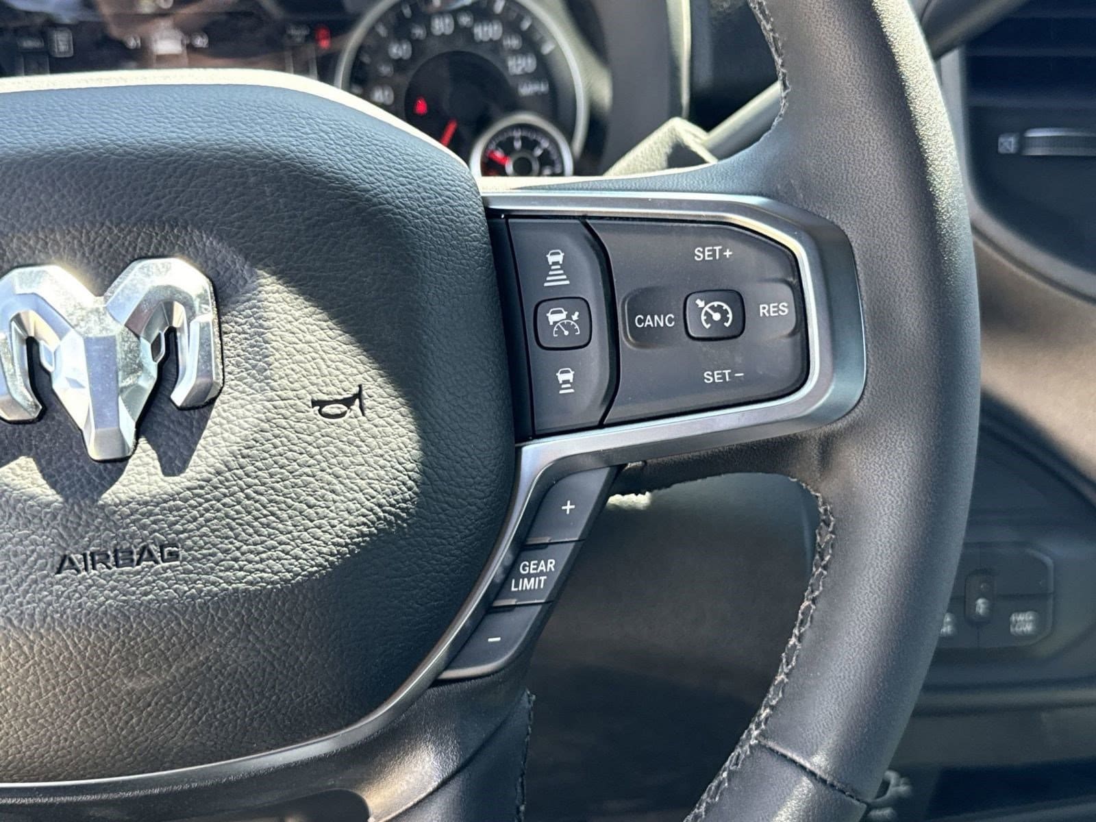 2025 RAM 2500 Tradesman - Photo 20