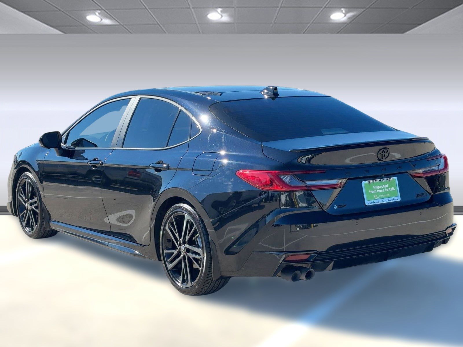 2025 Toyota Camry XSE photo 3