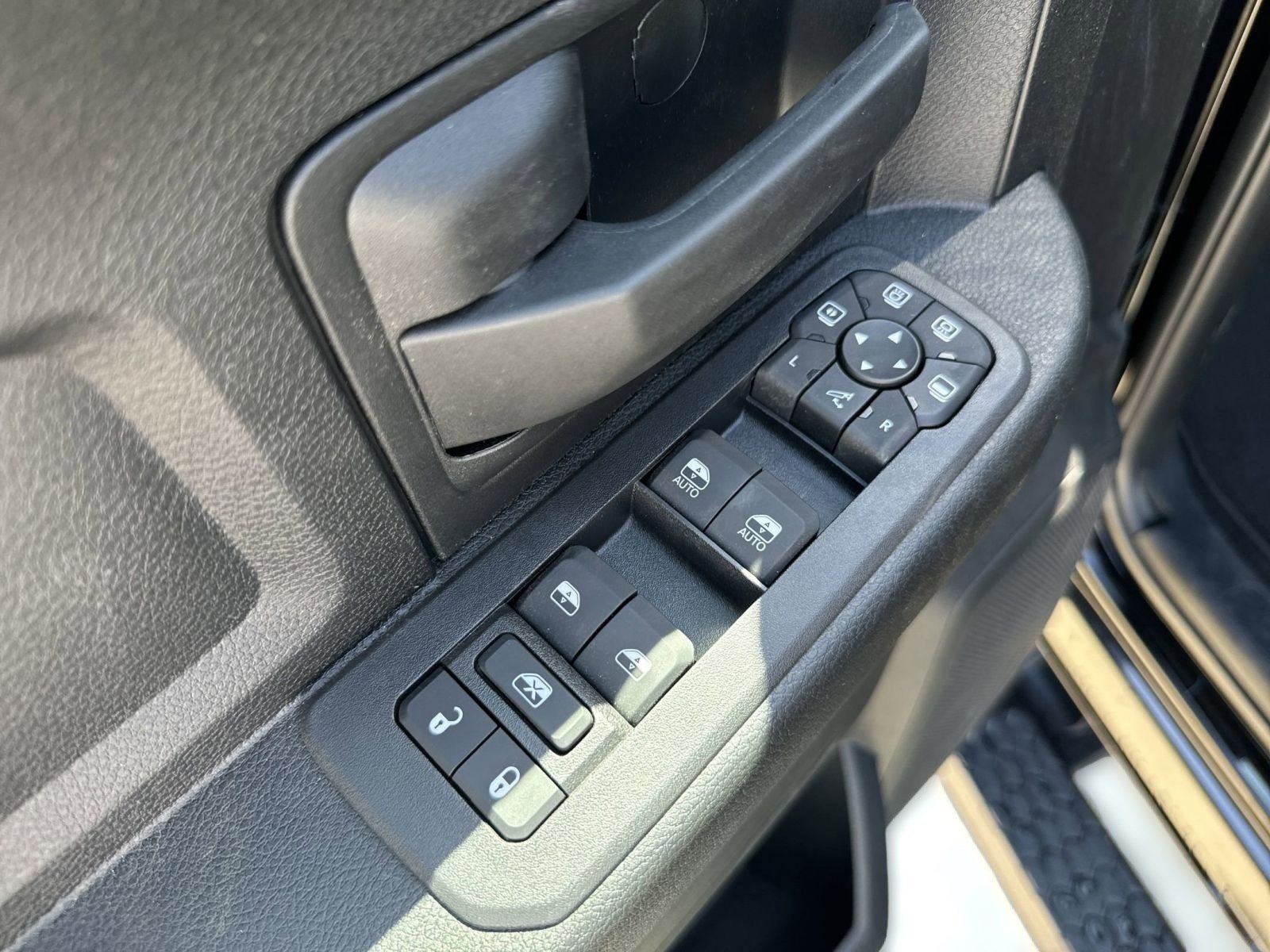 2025 RAM 2500 Tradesman - Photo 11