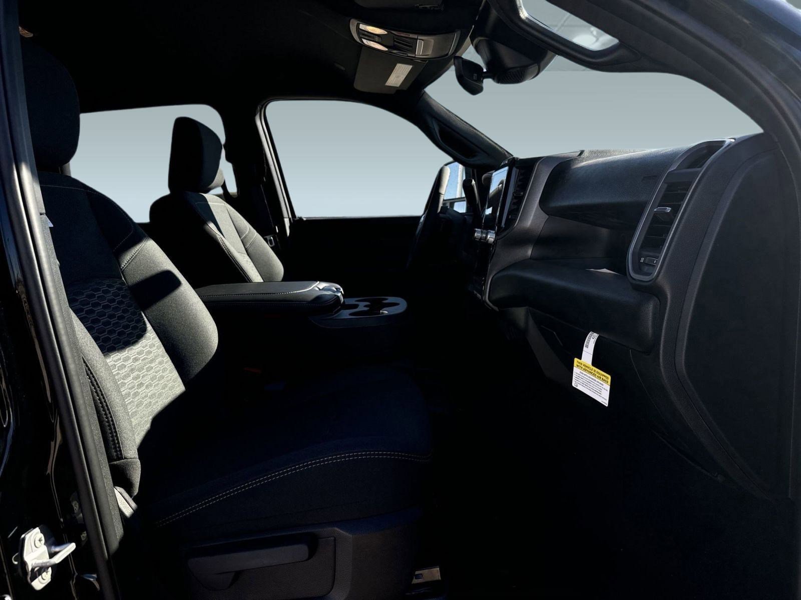 2025 RAM 2500 Tradesman - Photo 26