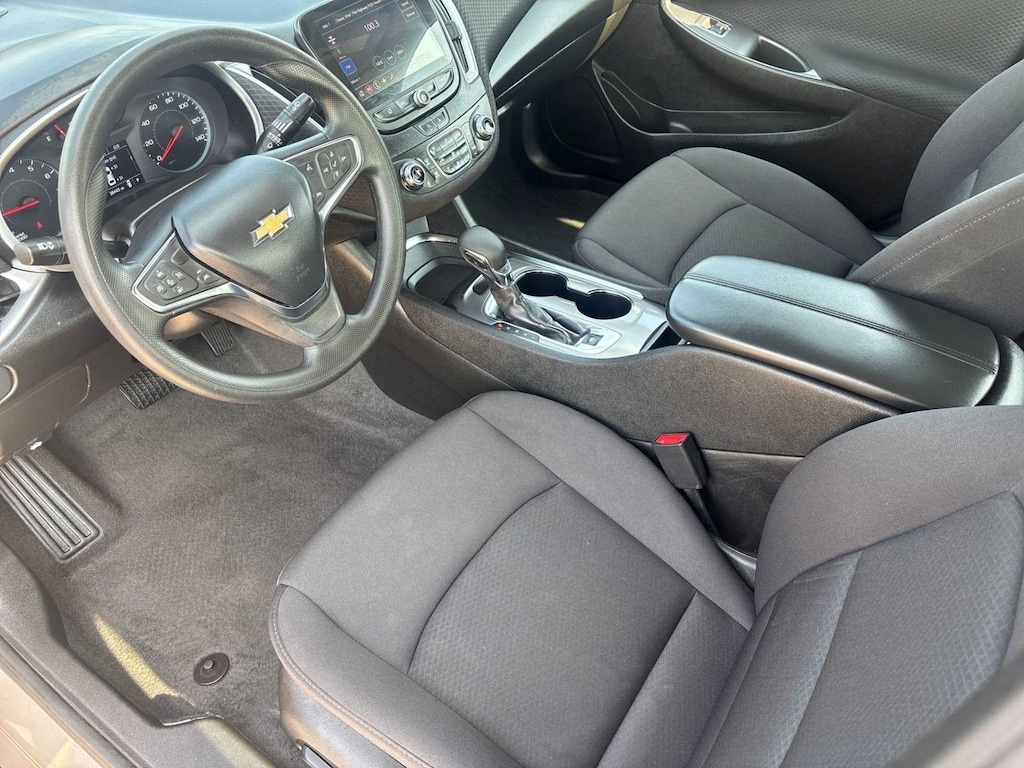 Used 2023 Chevrolet Malibu LT Sedan