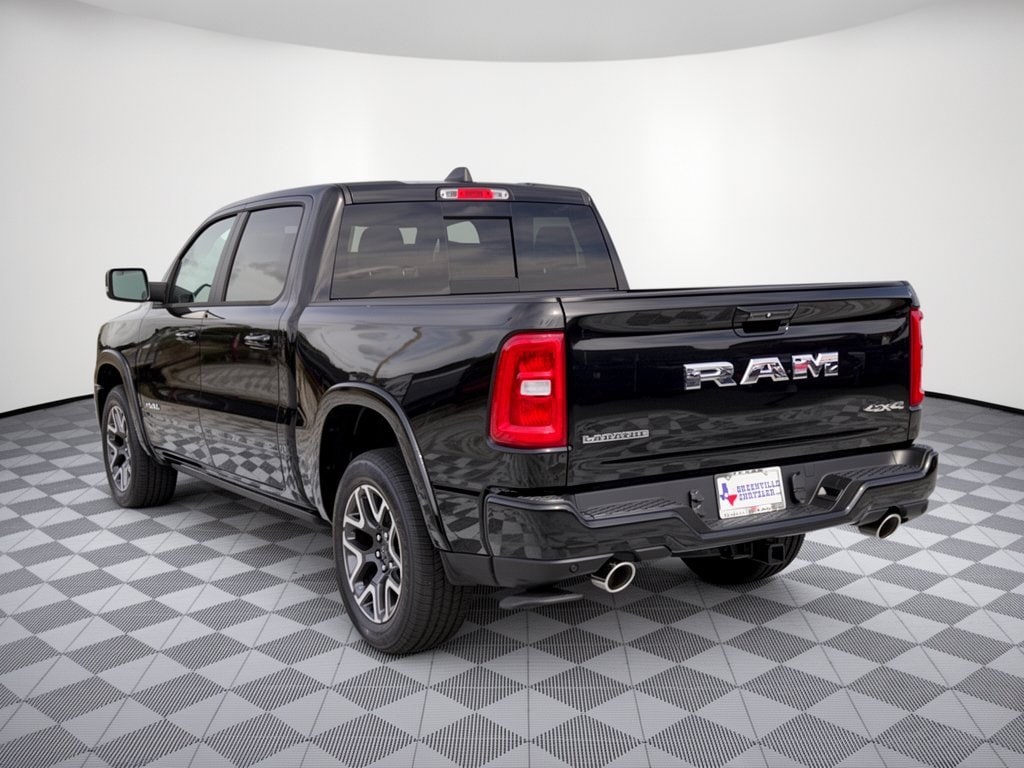 New 2027 Ram 1500 LARAMIE CREW CAB 4X4 5'7 BOX Pickup