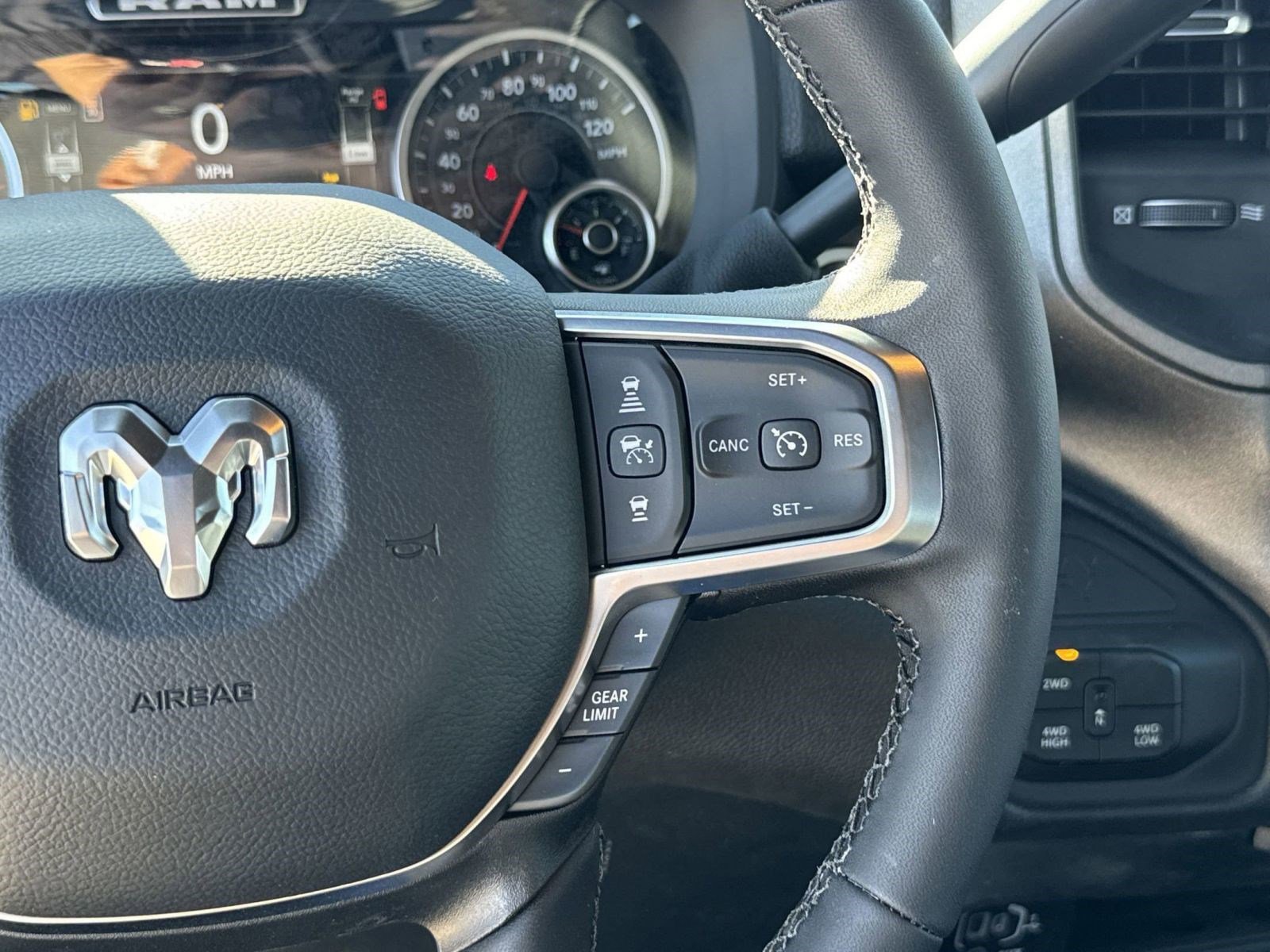 2025 RAM 2500 Tradesman - Photo 21