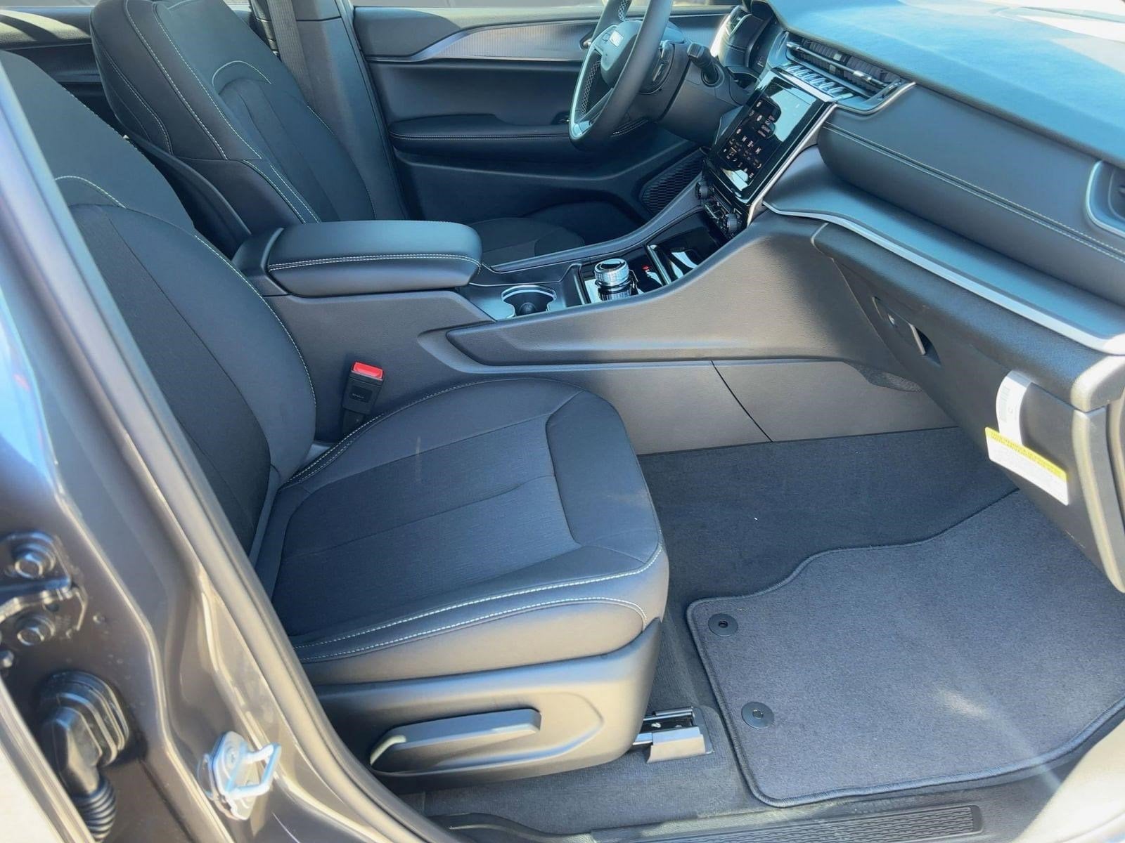 2026 Jeep Grand Cherokee L Laredo - Photo 29