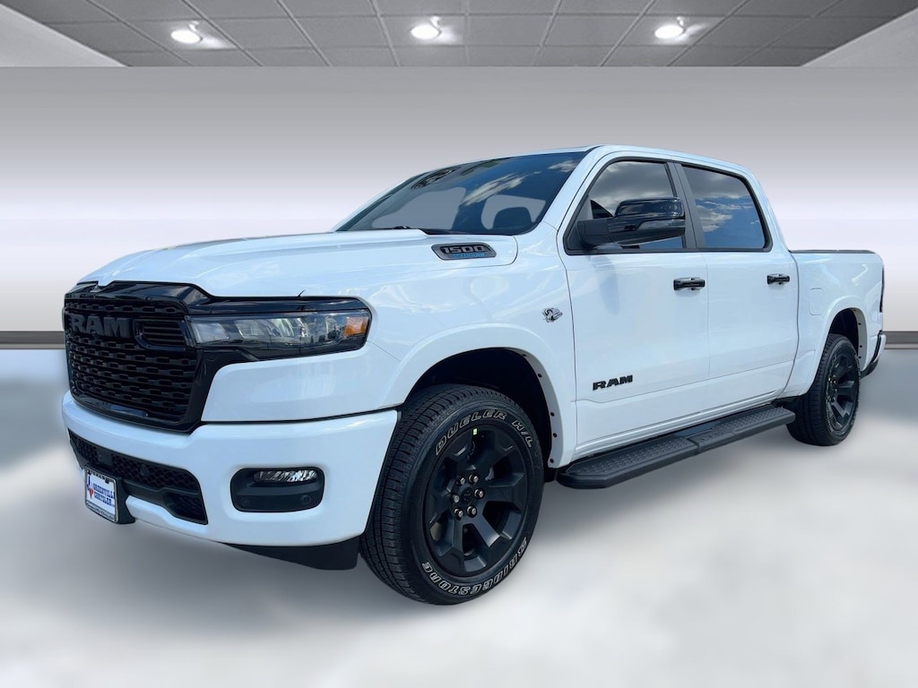 New 2026 Ram 1500 LONE STAR CREW CAB 4X4 5'7 BOX Pickup