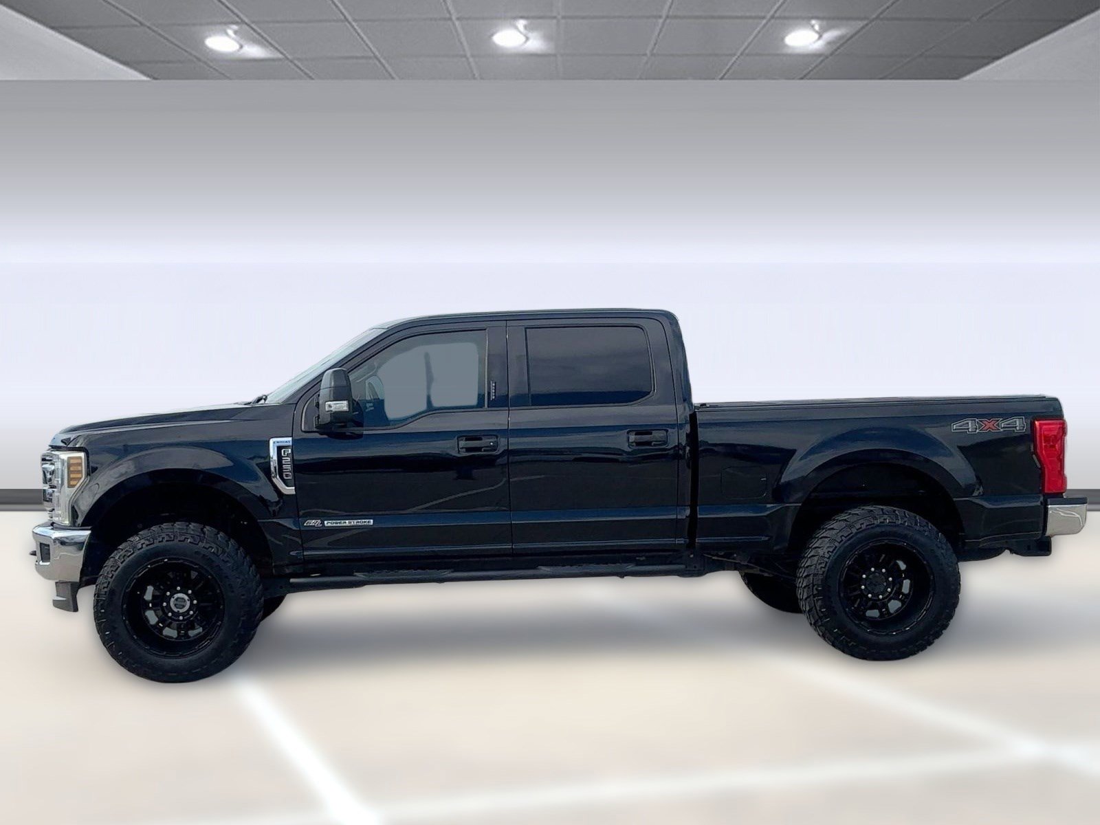 2018 Ford F-250 Lariat photo 2