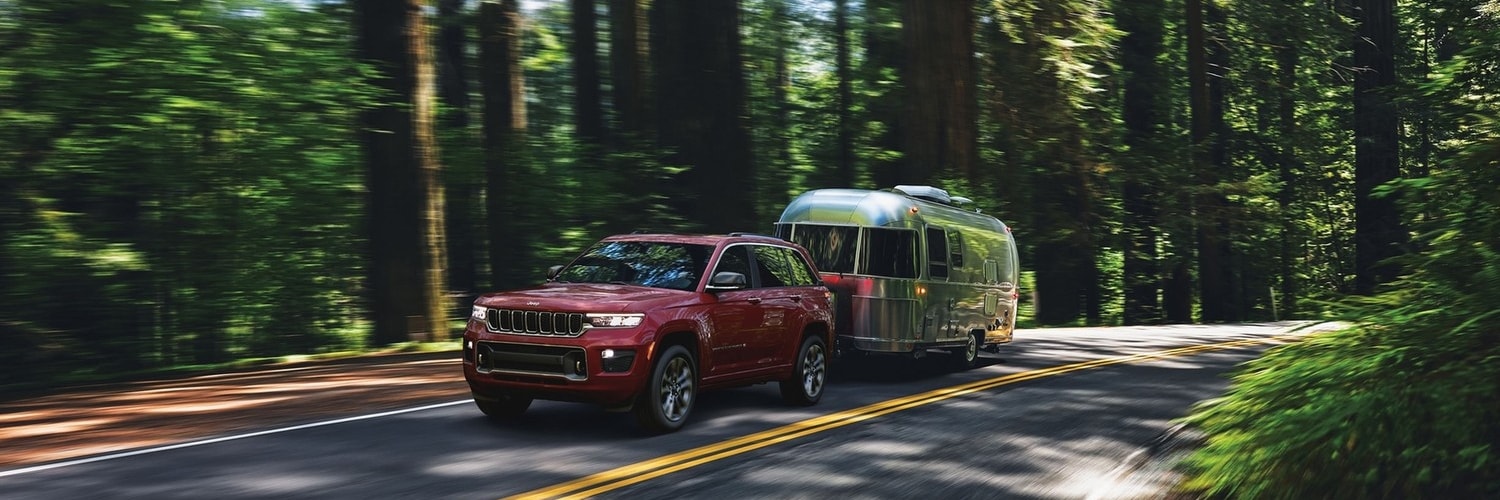 black jeep grand cheokee parked outside