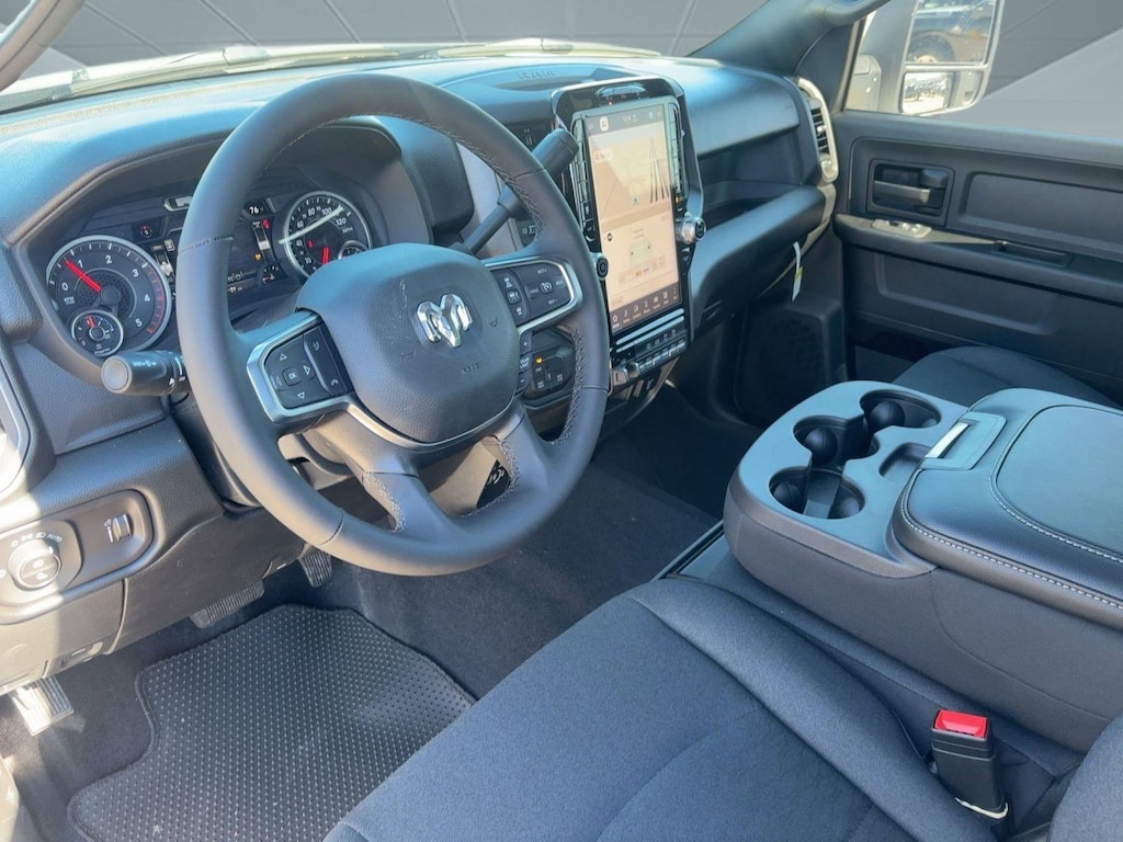 New 2026 Ram 3500 TRADESMAN CREW CAB 4X4 8' BOX Pickup