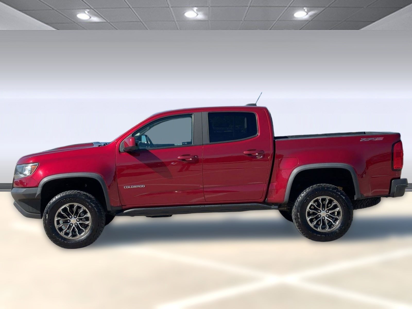 2020 Chevrolet Colorado ZR2 photo 2