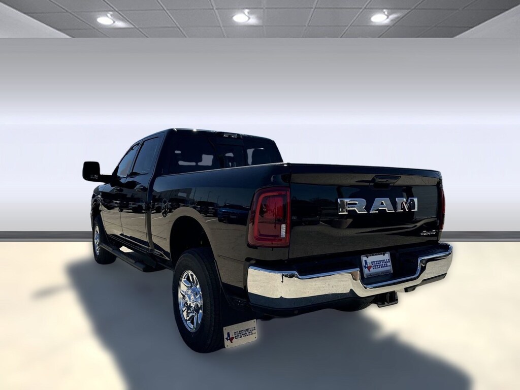 New 2025 Ram 2500 TRADESMAN CREW CAB 4X4 6'4 BOX Pickup