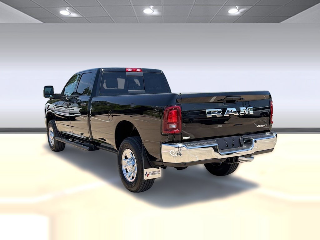 New 2027 Ram 3500 TRADESMAN CREW CAB 4X4 8' BOX Pickup
