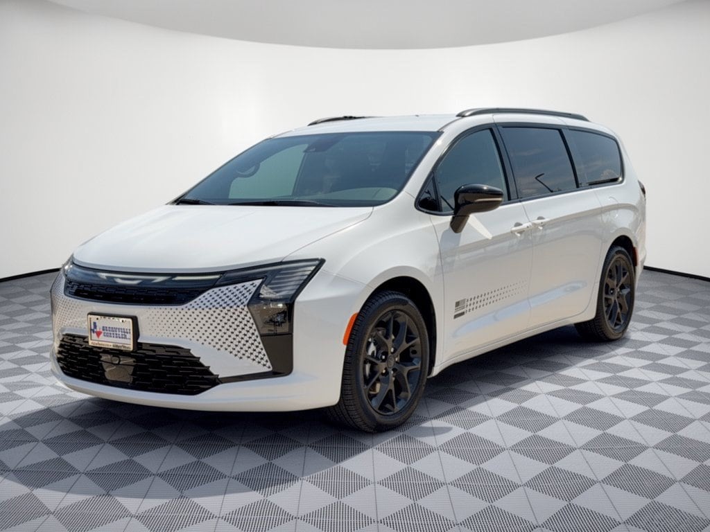2027 Chrysler Pacifica Select