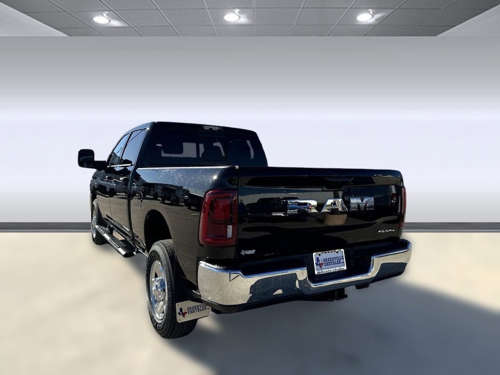 New 2025 Ram 2500 TRADESMAN CREW CAB 4X4 6'4 BOX Pickup