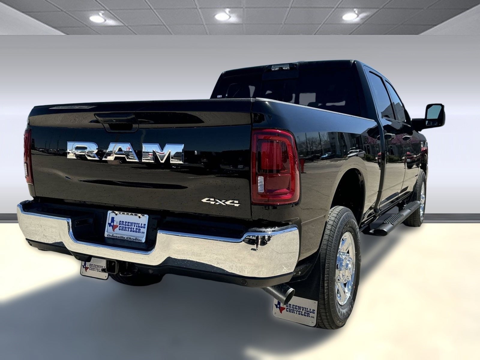 2025 RAM 2500 Tradesman - Photo 8