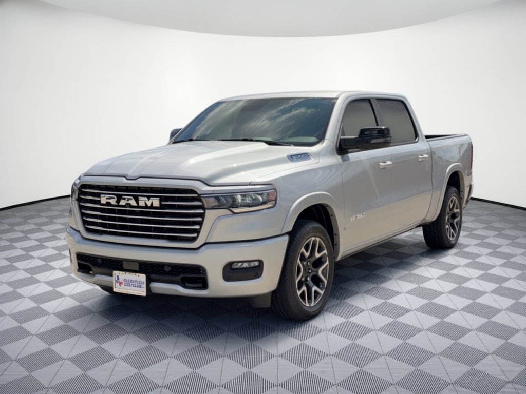 2027 Ram 1500 LARAMIE CREW CAB 4X4 5'7 BOX Pickup