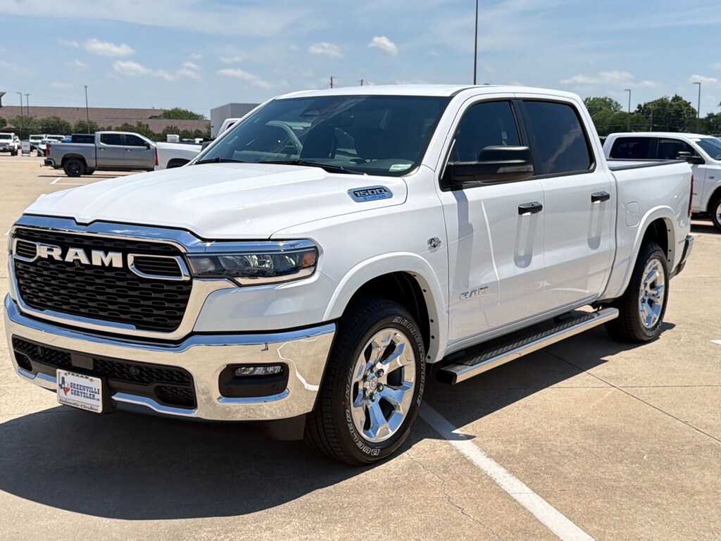 New 2026 Ram 1500 LONE STAR CREW CAB 4X4 5'7 BOX Pickup
