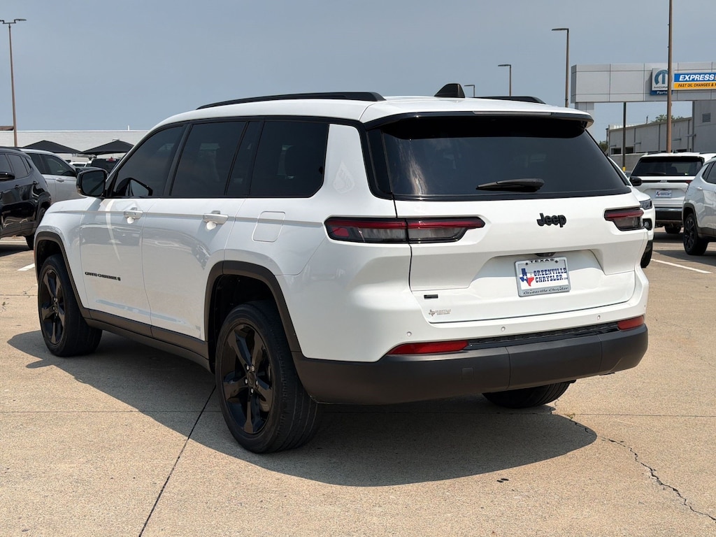 Used 2023 Jeep Grand Cherokee L Altitude SUV
