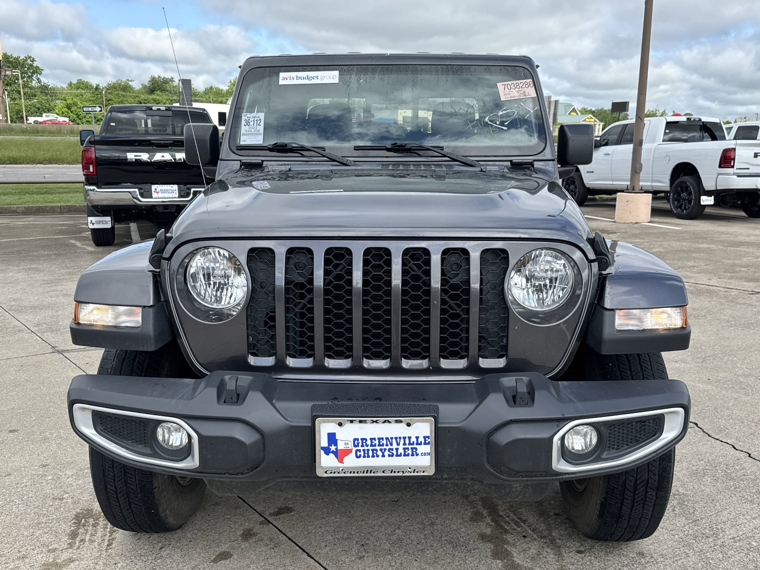 Used 2023 Jeep Gladiator Sport S with VIN 1C6HJTAG1PL542592 for sale in Greenville, TX