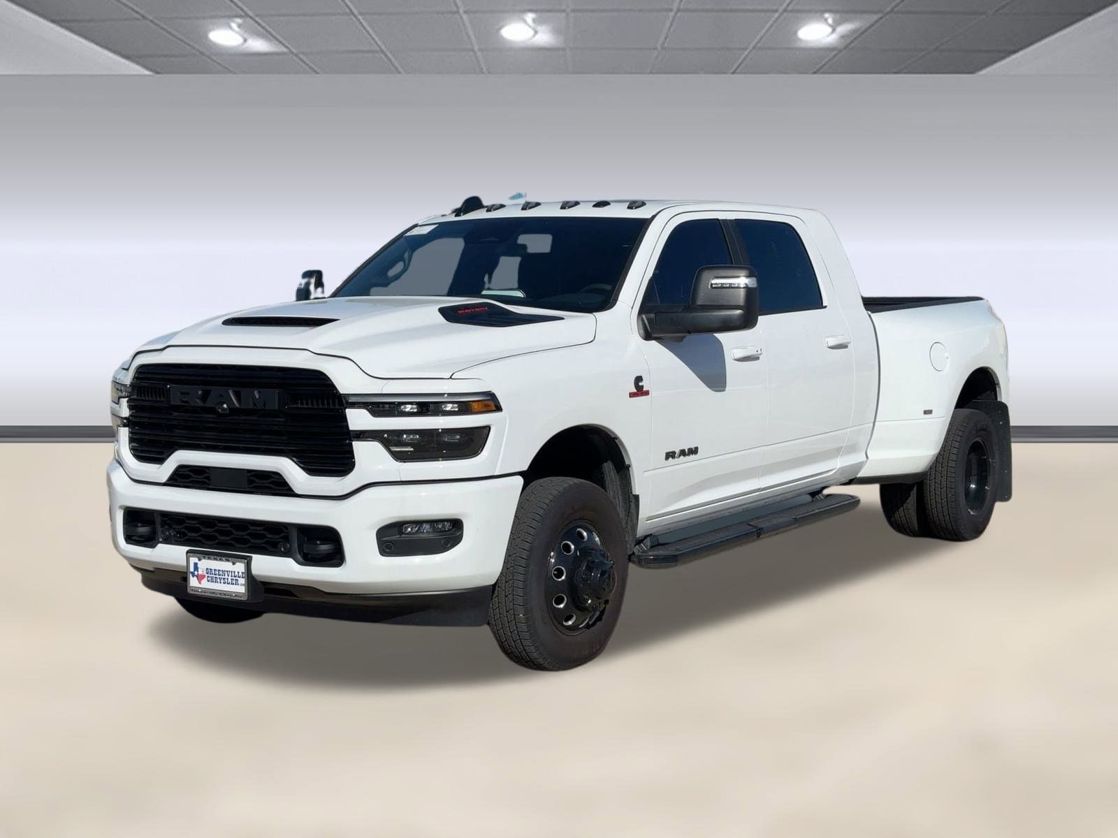 2025 RAM Ram 3500 Pickup Laramie's photo