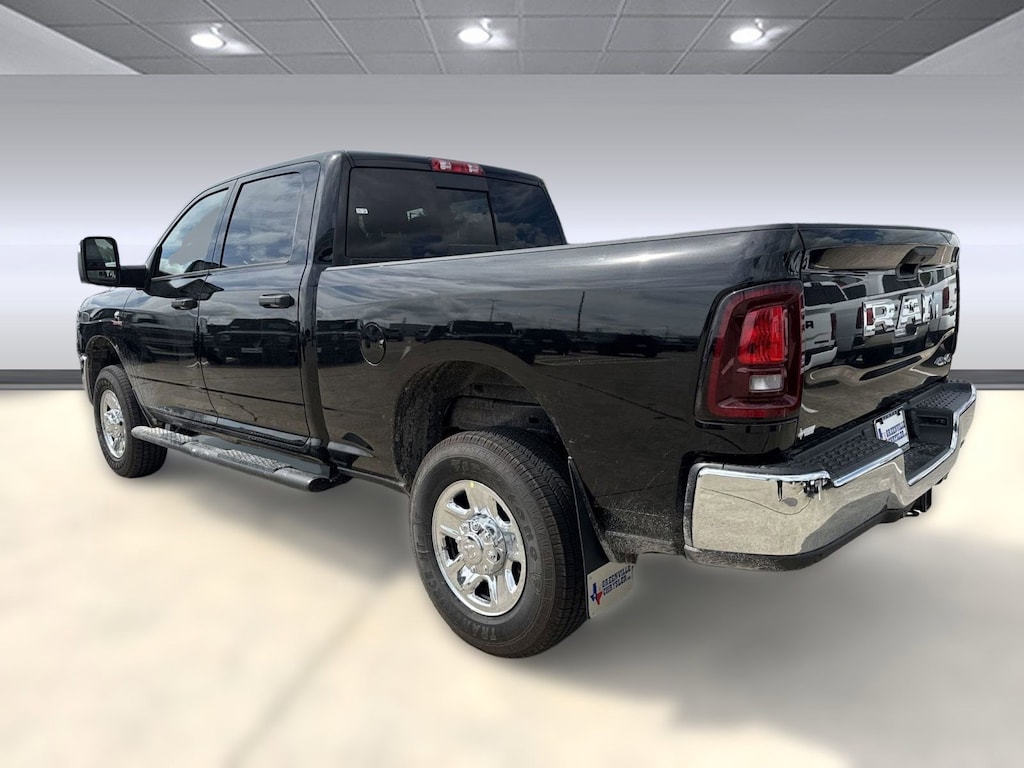 New 2025 Ram 2500 TRADESMAN CREW CAB 4X4 6'4 BOX Pickup