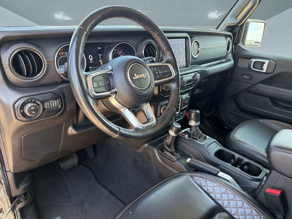 Used 2021 Jeep Gladiator High Altitude Truck Crew Cab
