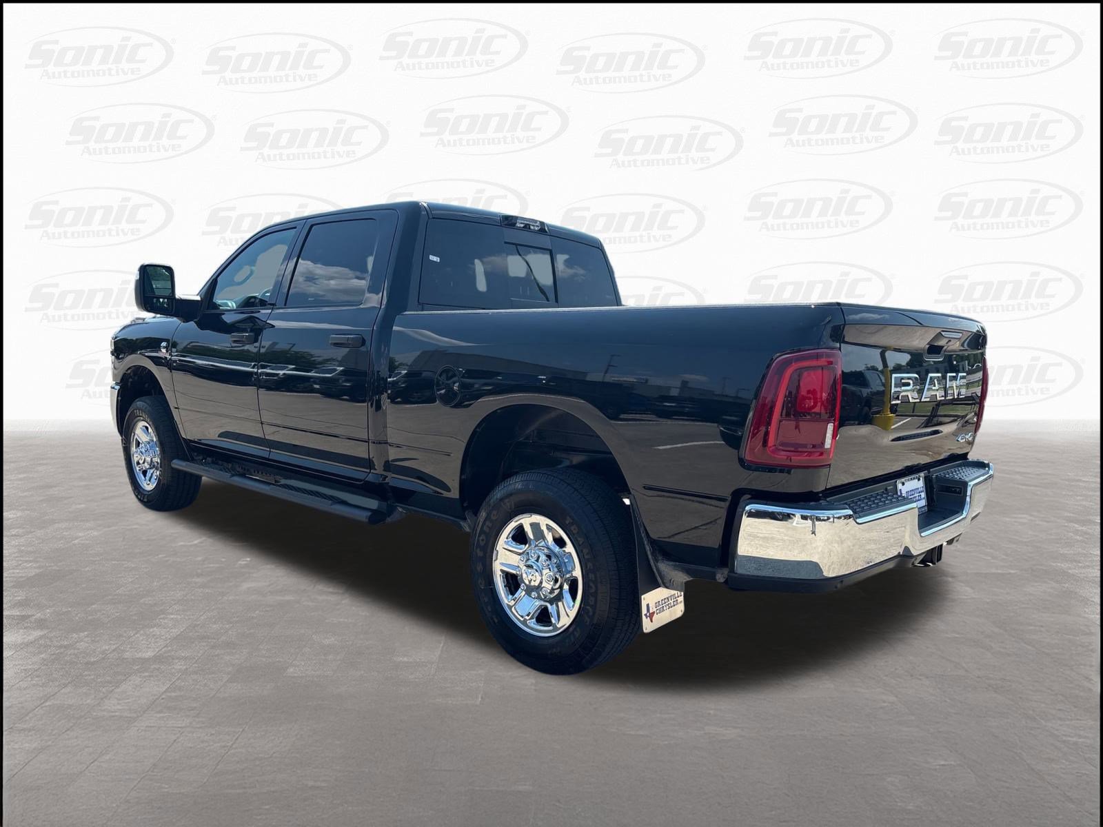 2026 Ram 2500 Tradesman photo 3