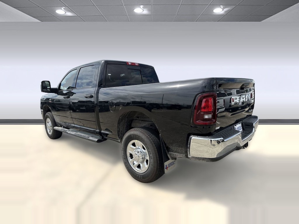 New 2025 Ram 2500 TRADESMAN CREW CAB 4X4 6'4 BOX Pickup