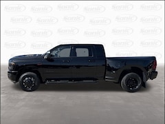 2025 Ram 3500 LARAMIE MEGA CAB 4X4 6'4 BOX Pickup