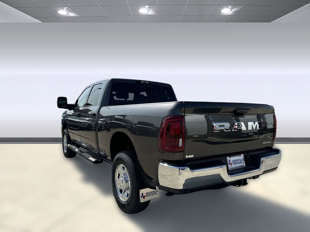 New 2025 Ram 2500 TRADESMAN CREW CAB 4X4 6'4 BOX Pickup