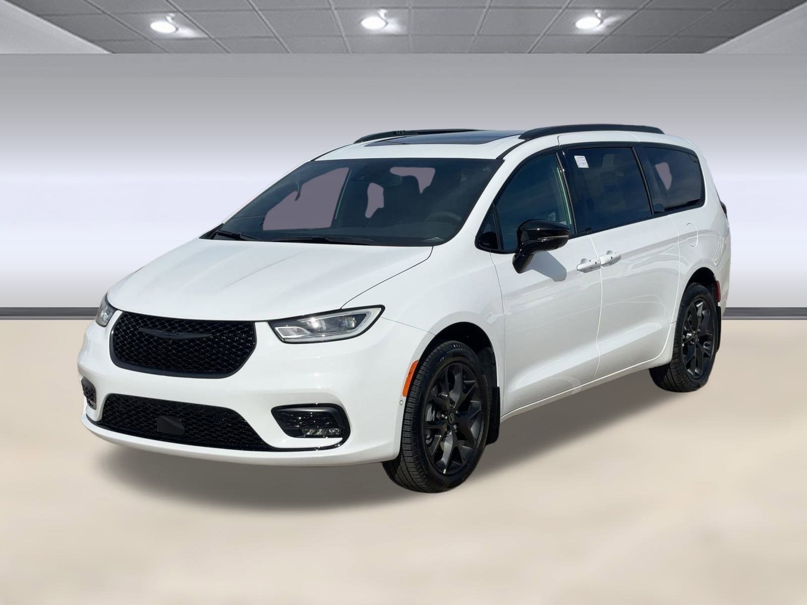 2026 Chrysler Pacifica Limited's photo