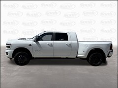 2025 Ram 3500 LARAMIE MEGA CAB 4X4 6'4 BOX Pickup