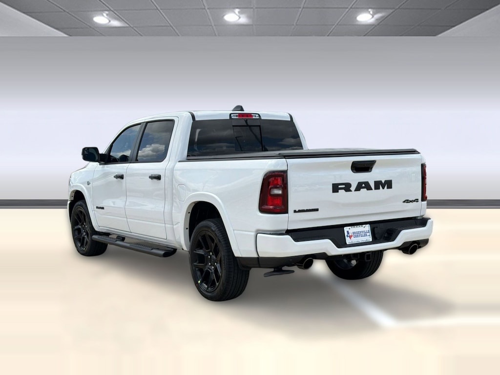 New 2026 Ram 1500 LARAMIE CREW CAB 4X4 5'7 BOX Pickup