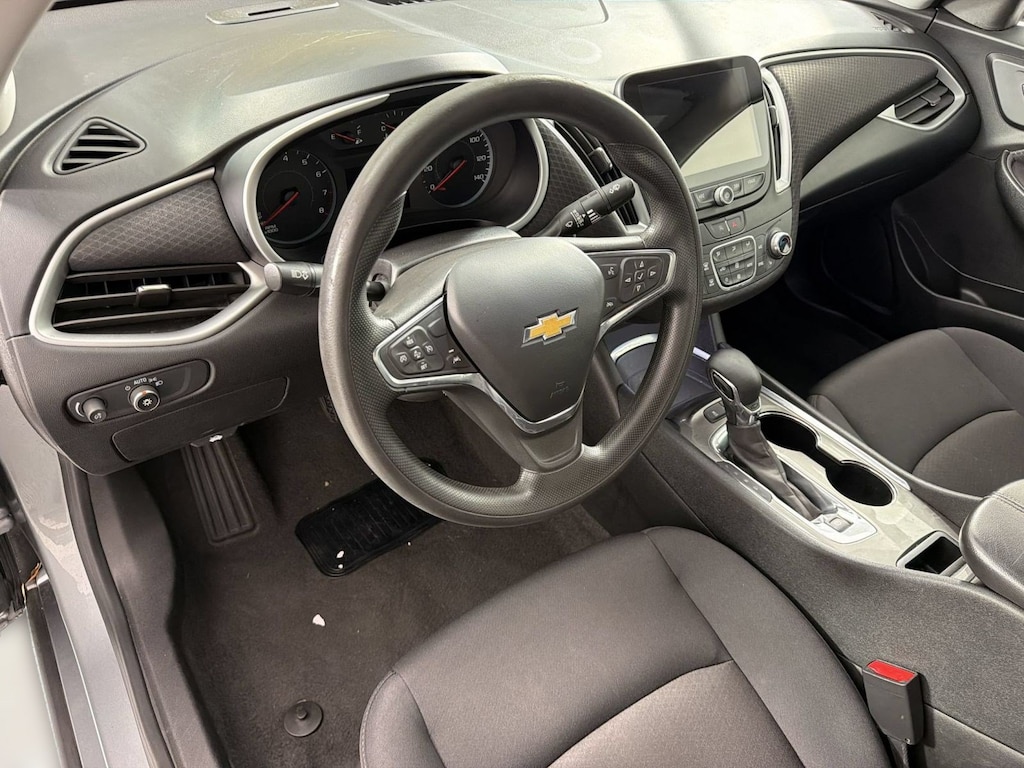 Used 2024 Chevrolet Malibu LT Sedan