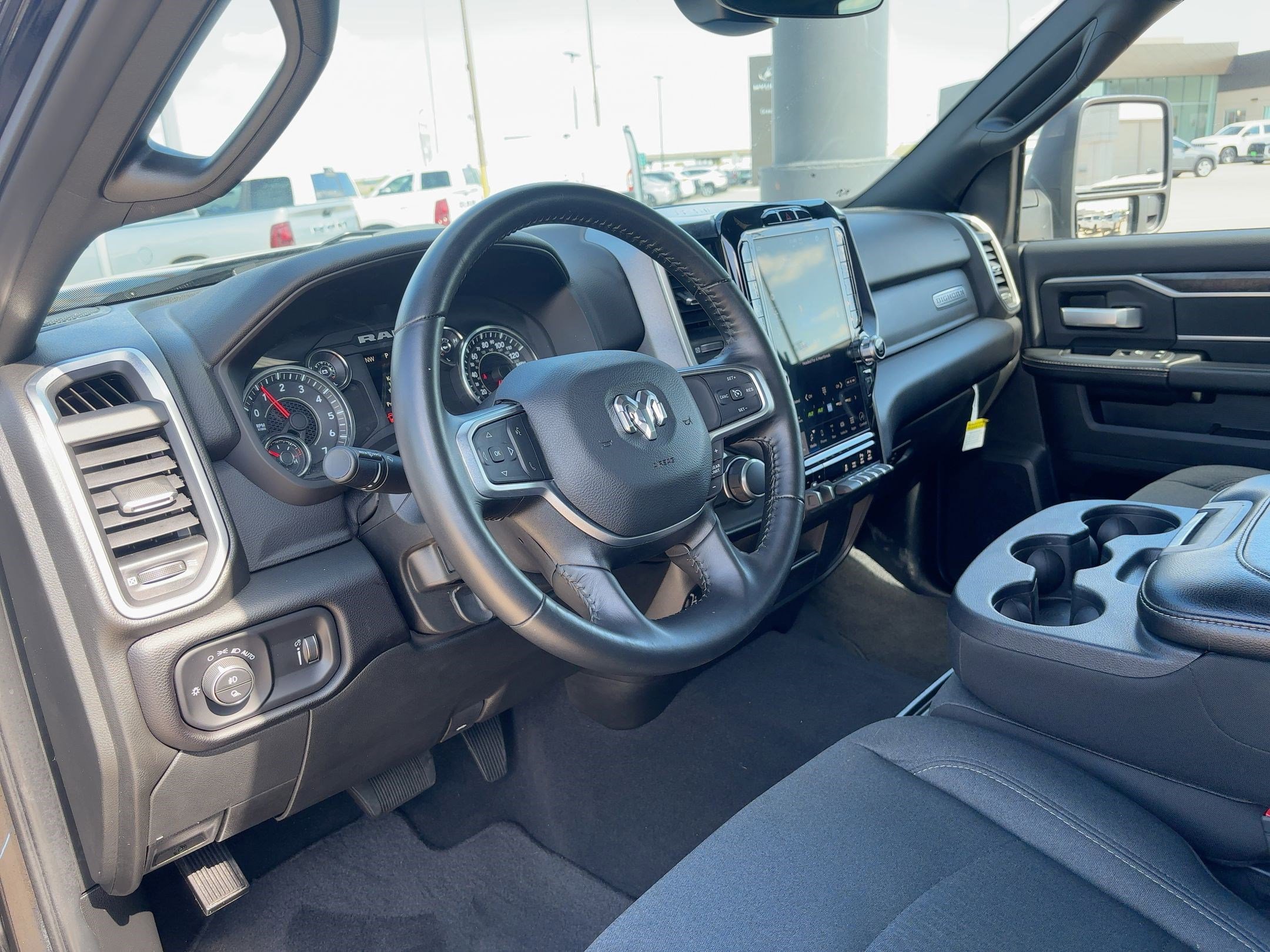 2024 Ram 2500 Big Horn photo 3