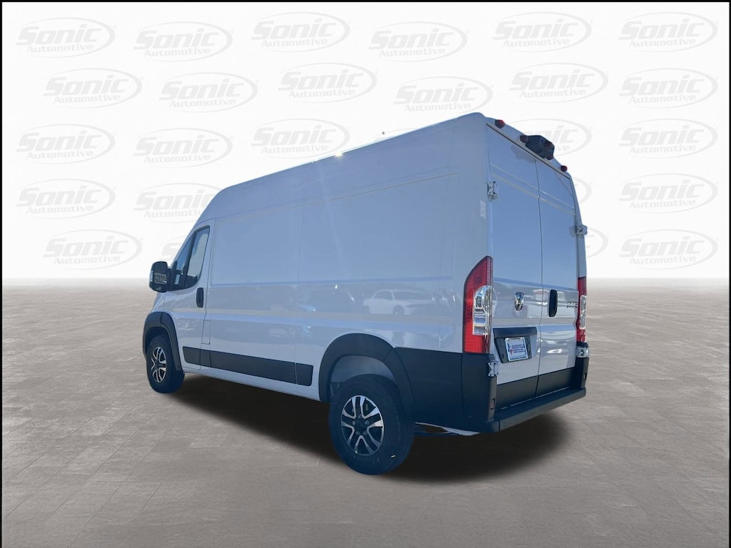 New 2025 Ram ProMaster PROMASTER 1500 SLT CARGO VAN HIGH ROOF 136' WB Cargo Van