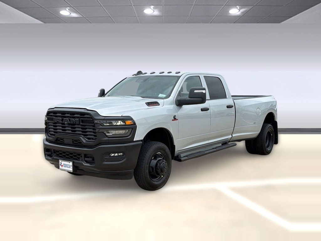 New 2026 Ram 3500 TRADESMAN CREW CAB 4X4 8' BOX Pickup