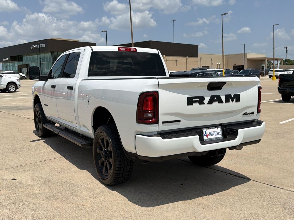 New 2026 Ram 2500 LARAMIE CREW CAB 4X4 6'4 BOX Pickup