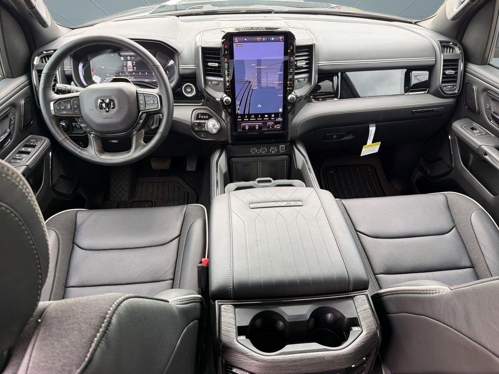 2026 RAM 1500 Limited - Photo 16