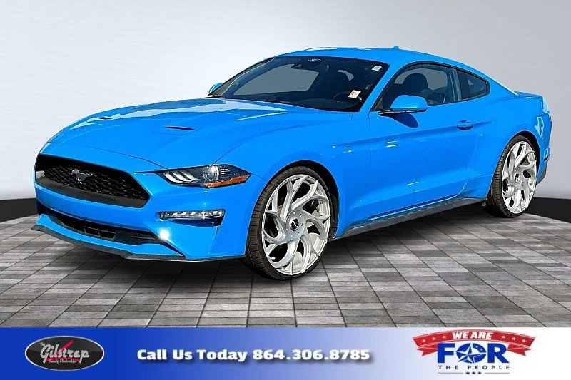 2022 Ford Mustang EcoBoost