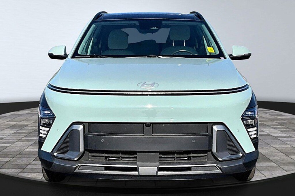 Used 2024 Hyundai Kona Limited SUV