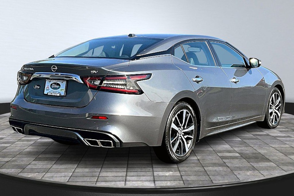Used 2023 Nissan Maxima SV Sedan