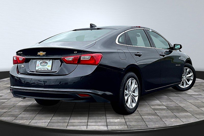 2023 Chevrolet Malibu 1LT photo 4