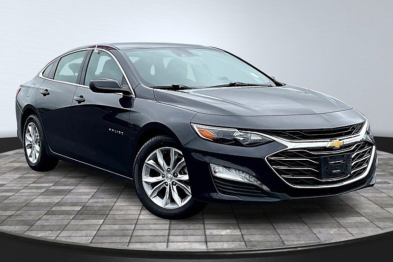 2023 Chevrolet Malibu 1LT photo 3