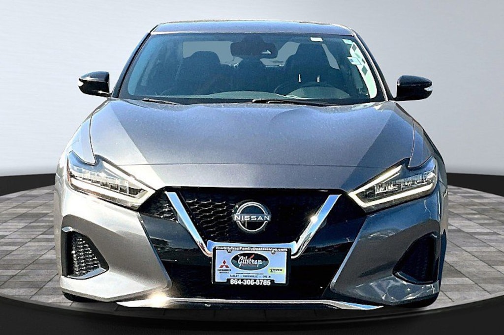 Used 2023 Nissan Maxima SV Sedan