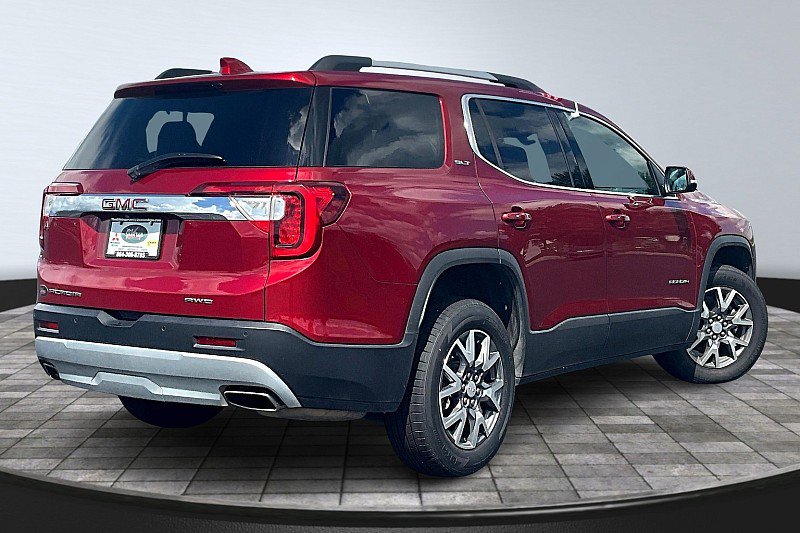2023 Gmc Acadia SLT photo 2